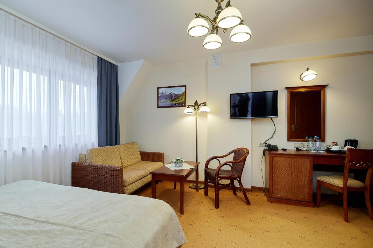 Hotel Burkaty Bialka Tatrzanska Buitenkant foto