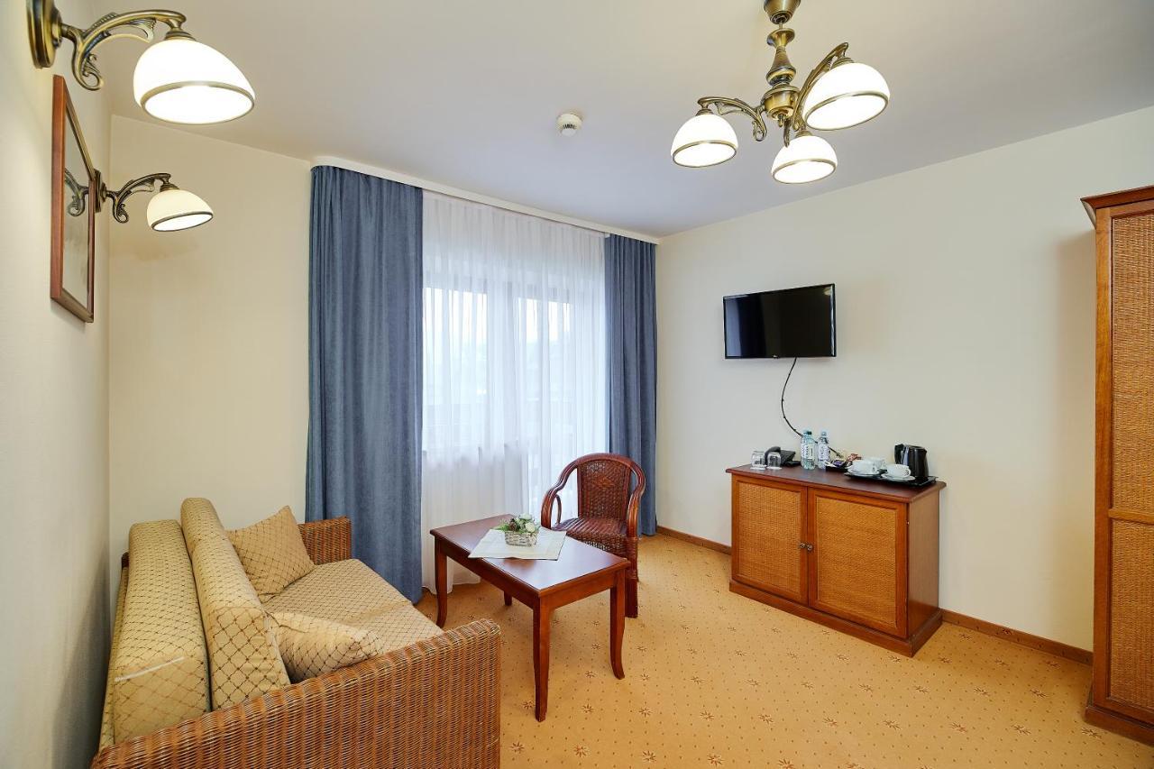 Hotel Burkaty Bialka Tatrzanska Buitenkant foto