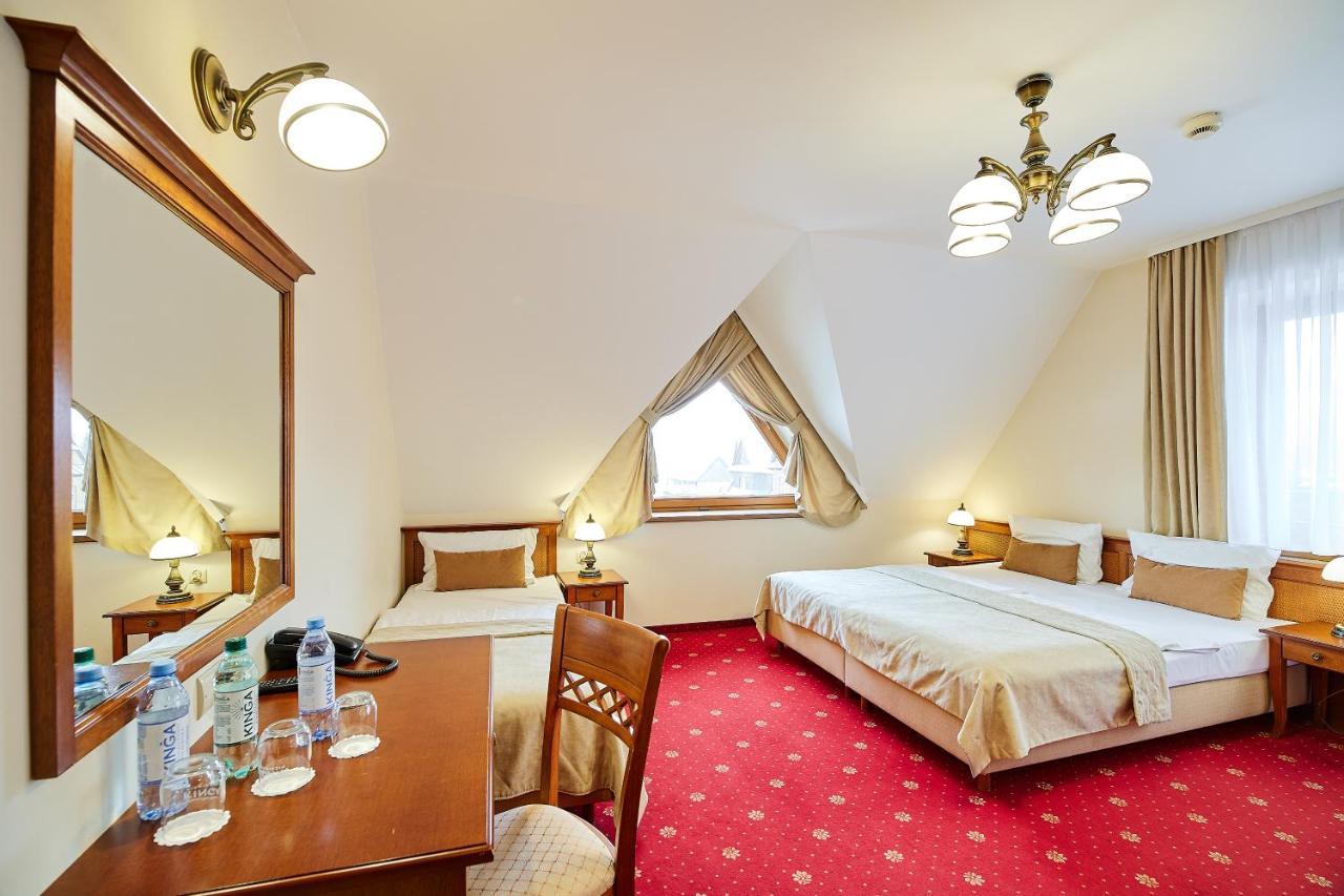 Hotel Burkaty Bialka Tatrzanska Buitenkant foto