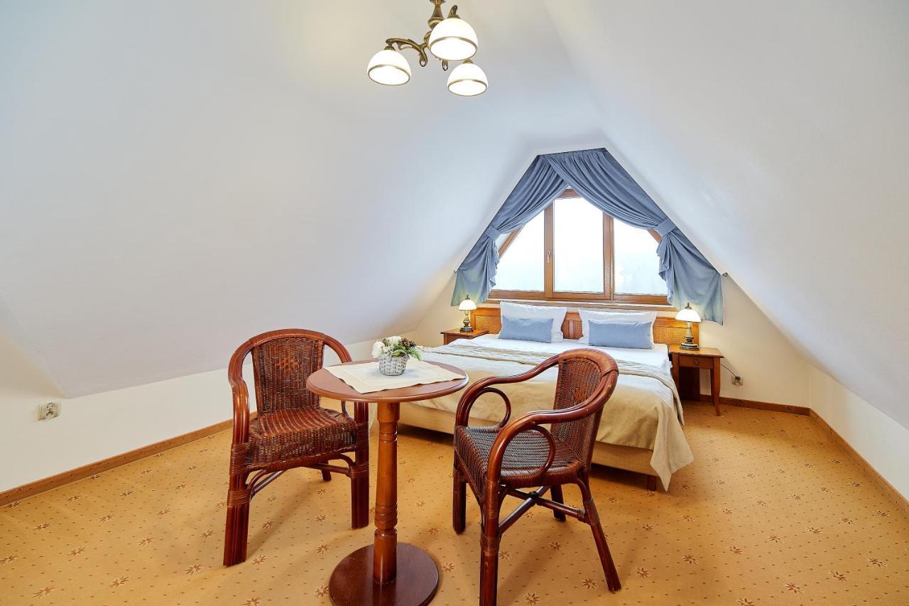 Hotel Burkaty Bialka Tatrzanska Buitenkant foto